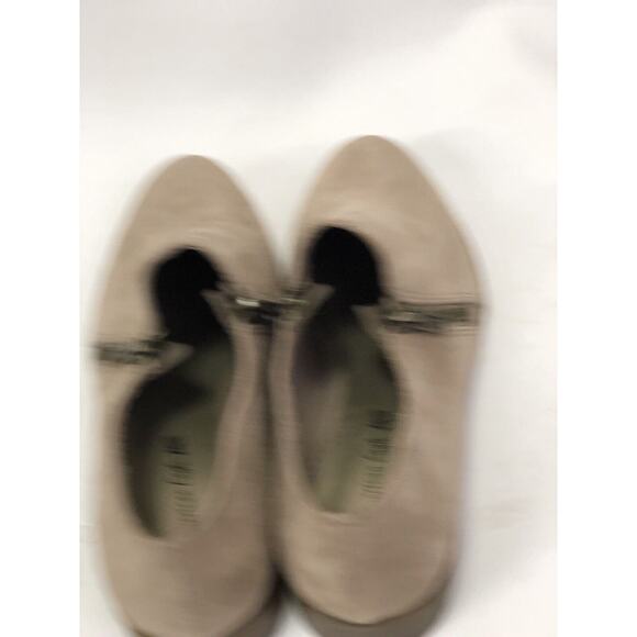 American Eagle Zip Bootie Women 7 Taupe Faux Suede Low Heel Side Zipper Casual - Picture 6 of 8